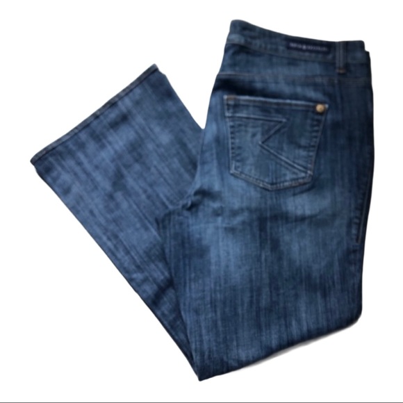 Rock & Republic Kasandra Z Pocket Distressed Jeans - Picture 1 of 8